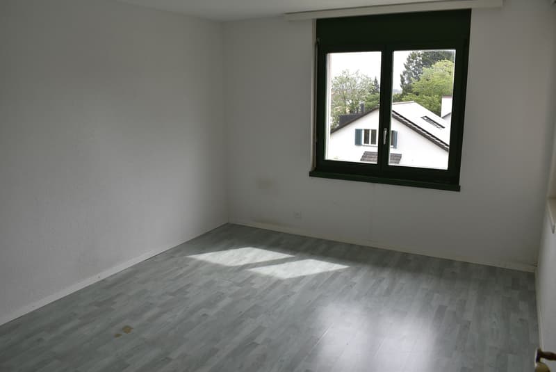 Well-maintained 3½ room apartment with 2 balconies (6)
