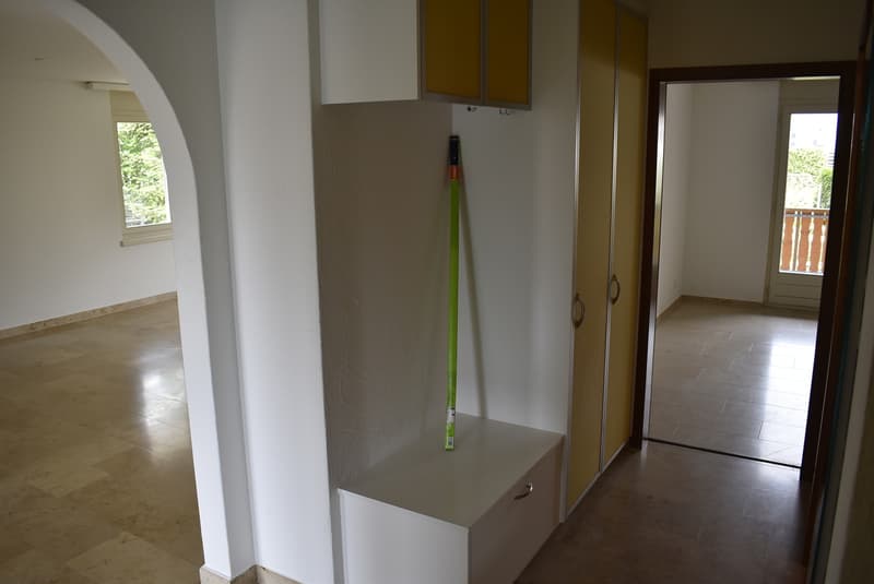 Well-maintained 3½ room apartment with 2 balconies (7)