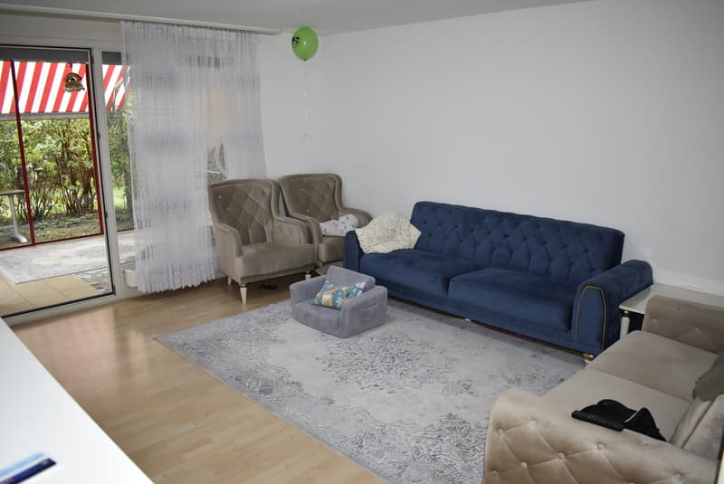 Kinderfreundliche 4½ Zimmer Erdgeschosswohnung (4)