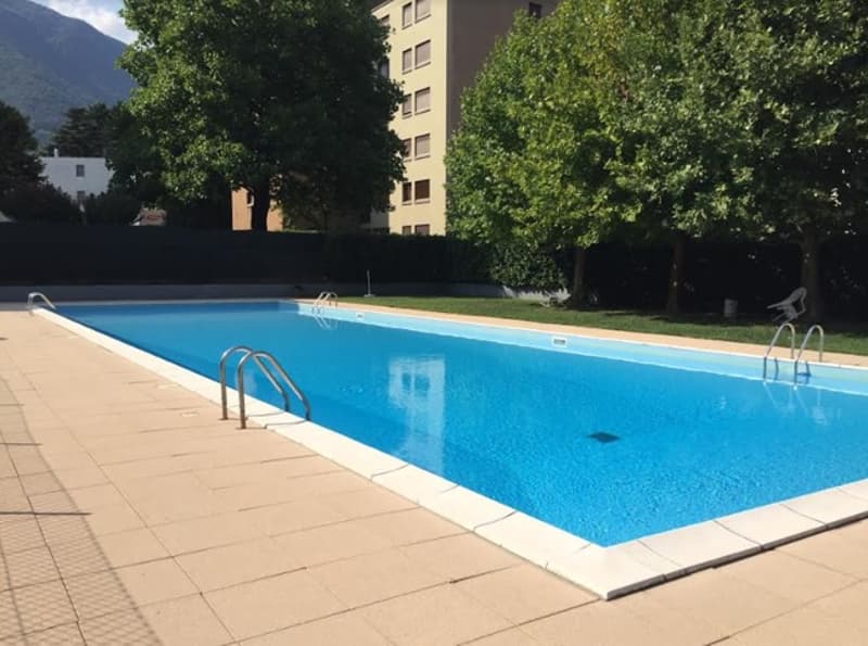 Spacious 3.5-room apartment in a green neighborhood of Giubiasco (3)