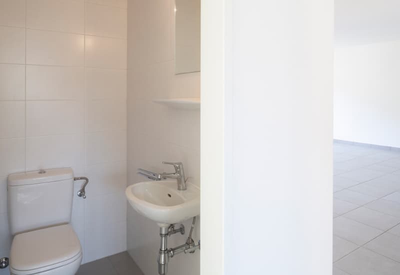 Spacious 3.5-room apartment in a green neighborhood of Giubiasco (12)