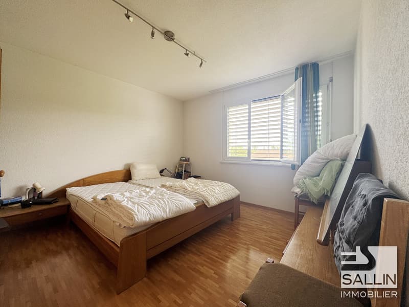 Spacieux appartement de 5 pièces  au 2ème étage avec place intérieure (5)