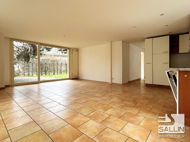Beautiful 3½-room apartment with terrace (5)