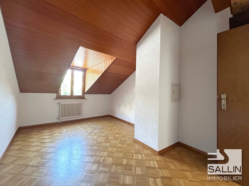 DUPLEX 3½ PIECES EN BASSE VILLE (6)