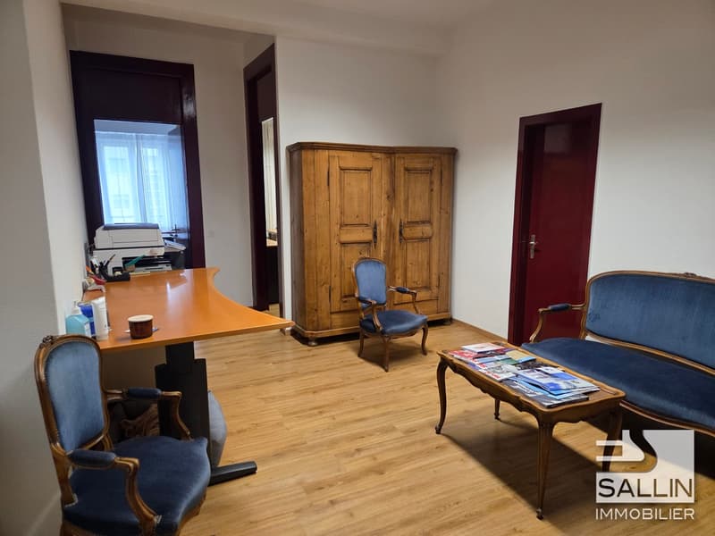Superficie amministrativa nel centro città (7)