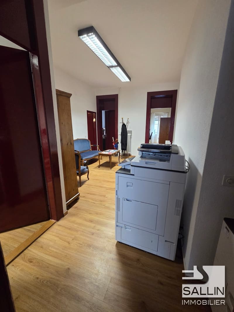 Superficie amministrativa nel centro città (6)