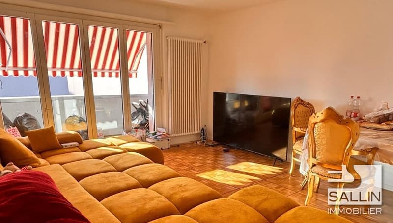 4-room apartment with balcony (2)