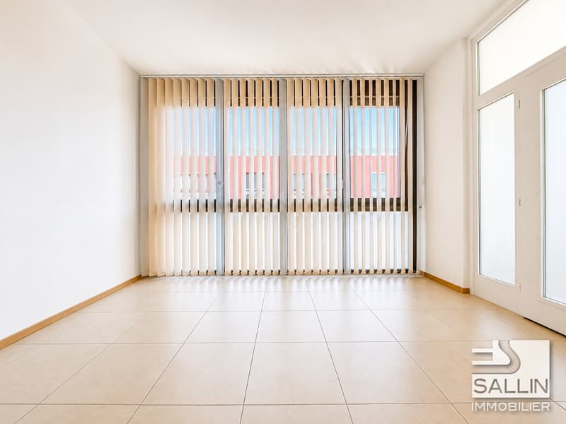 Helles 4½-Zimmer-Wohnung mit Balkon im Cormanon-Viertel (5)