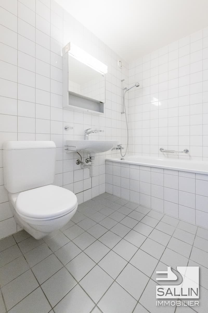 APPARTEMENT DE 3½ PIECES AVEC BALCON DANS LE QUARTIER DU TORRY (13)
