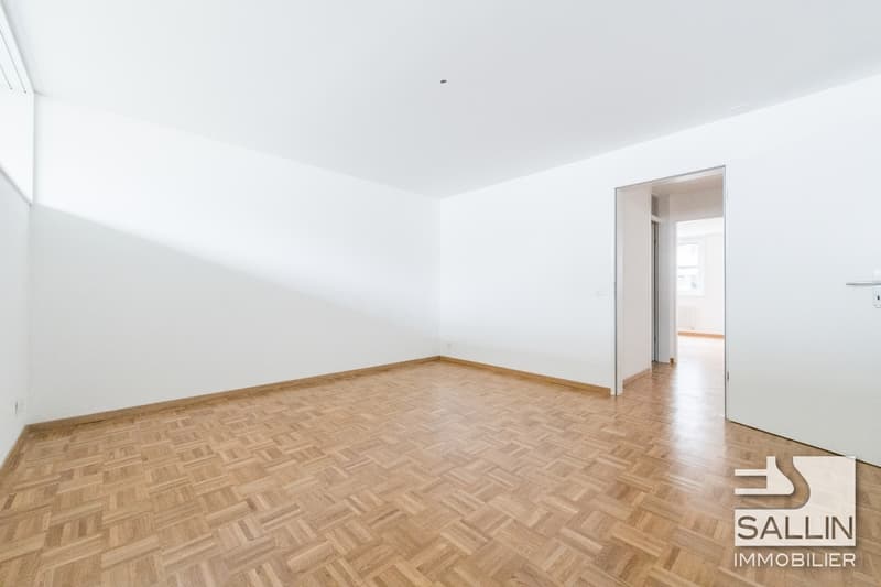 APPARTEMENT DE 3½ PIECES AVEC BALCON DANS LE QUARTIER DU TORRY (9)