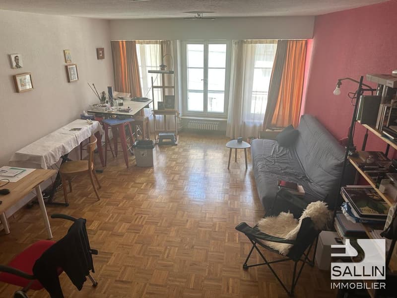 Duplex apartment with 3½ rooms in a patrician building (5)