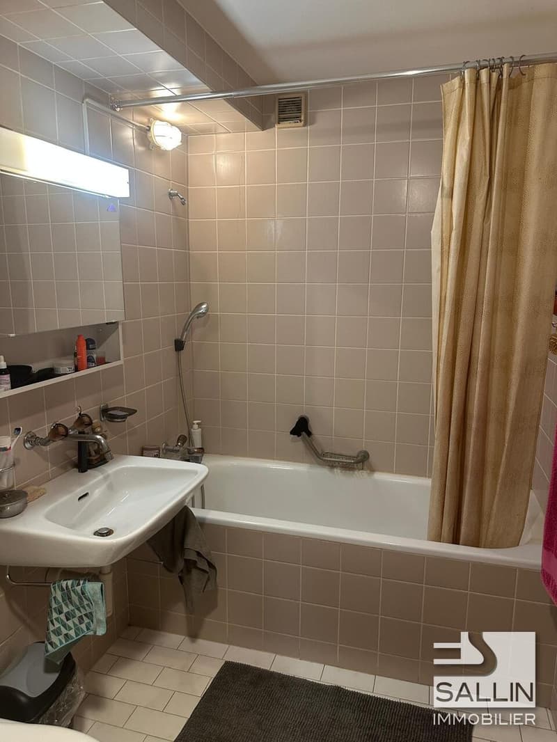 Duplex apartment with 3½ rooms in a patrician building (6)