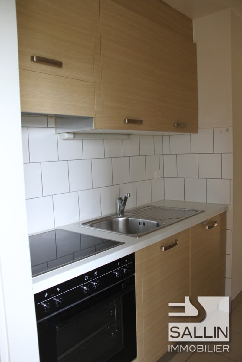 APPARTEMENT DE 2½ PIECES SUR LES HAUTEURS DE FRIBOURG (3)