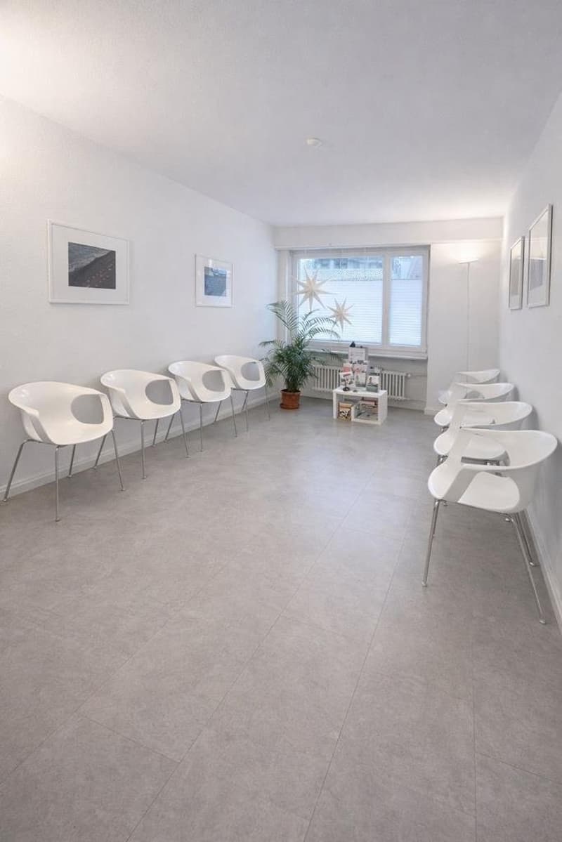 Wartezimmer.jpg