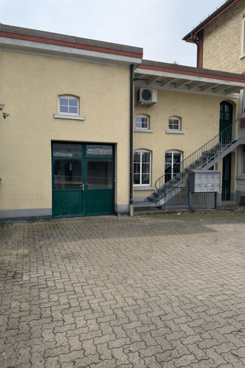 Objet commercial à Töss (8)