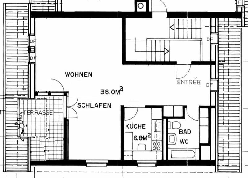 Spacious 1 1/2-room attic apartment in central location (9)