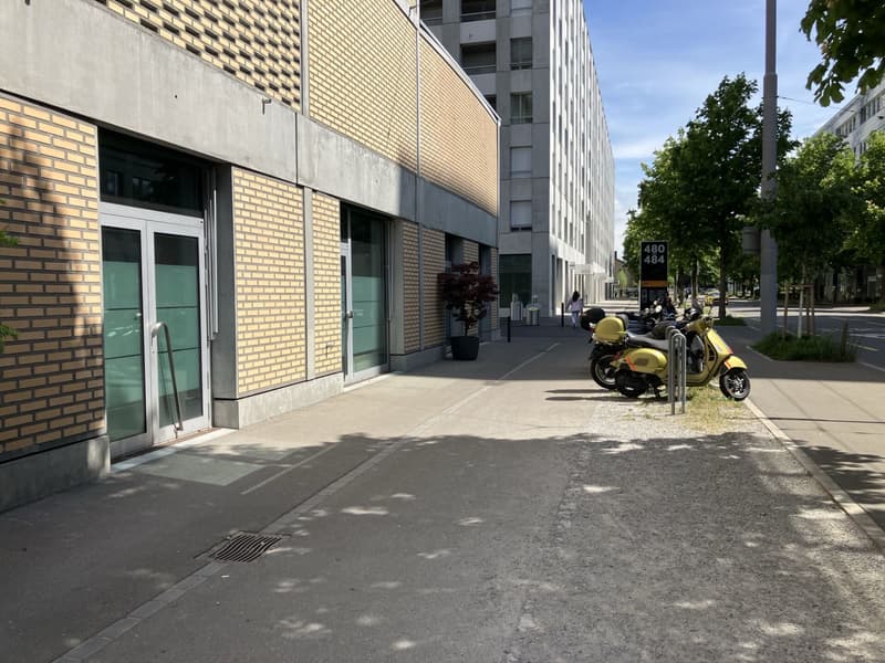 T_Büro_Nr.16b_Aussenansicht.jpeg