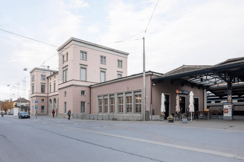 A Bahnhof Romanshorn Aussenansicht.png