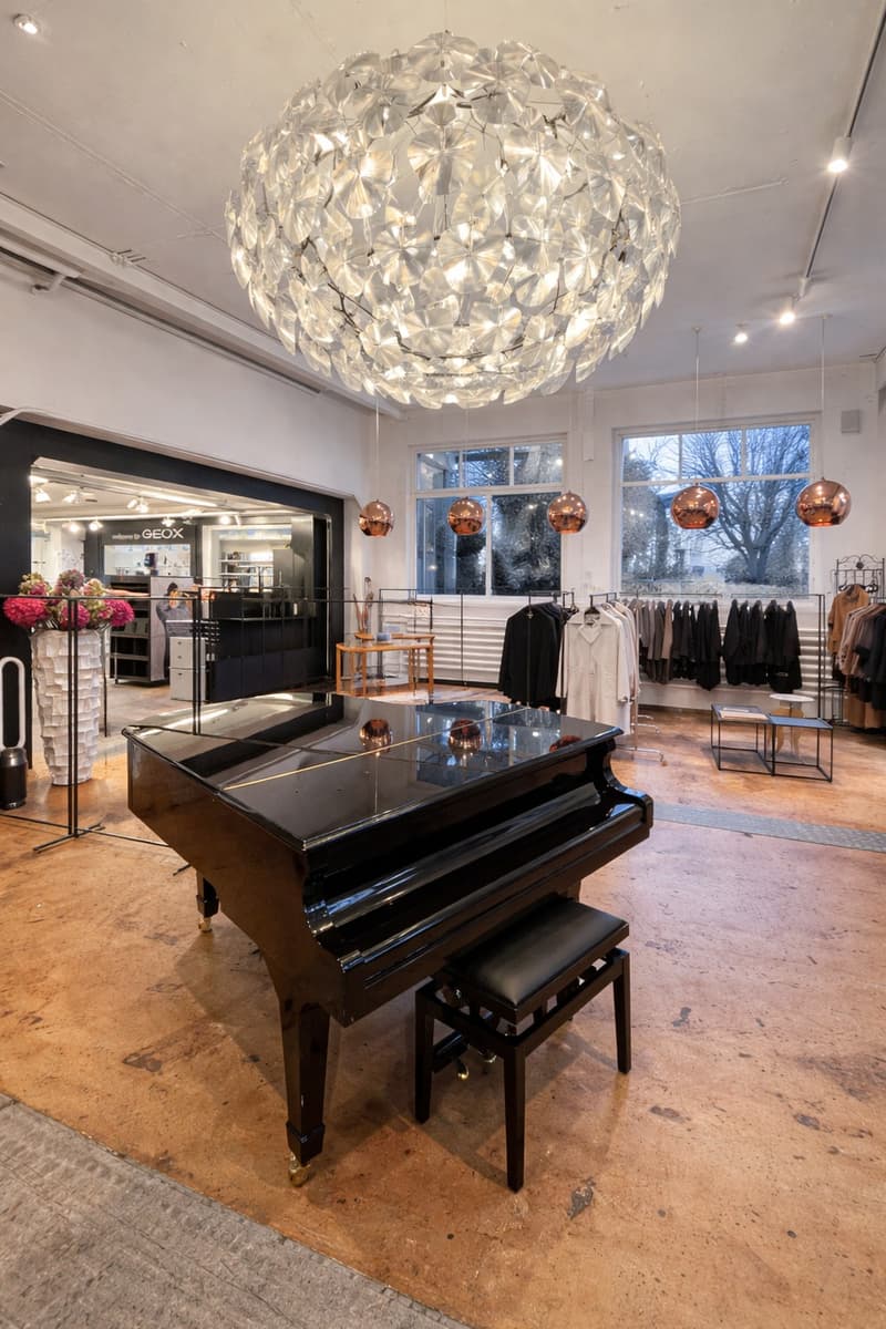 Showroom