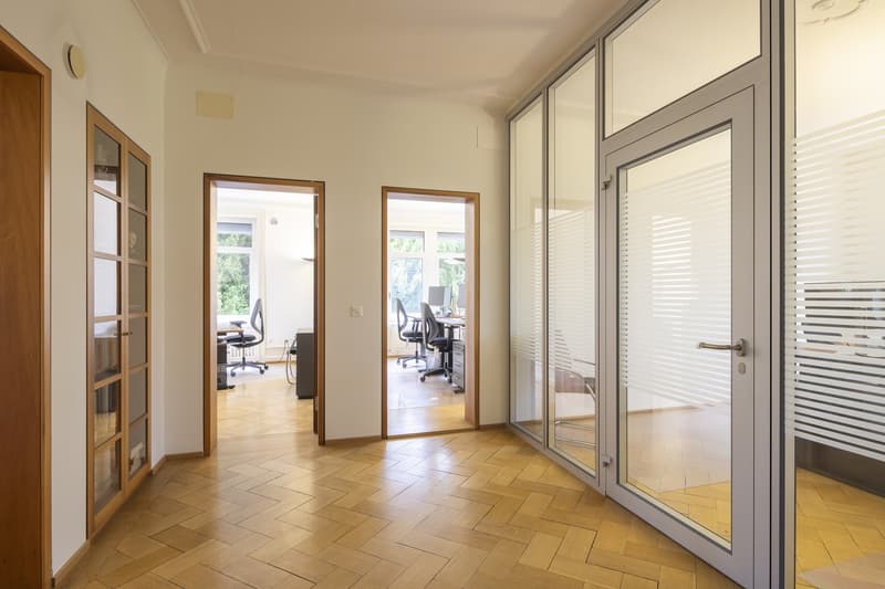 Büro