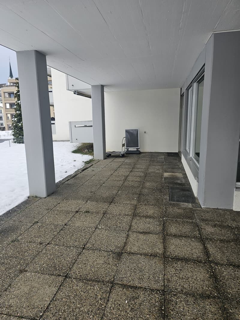 Spazio commerciale situato in centro in affitto (6)