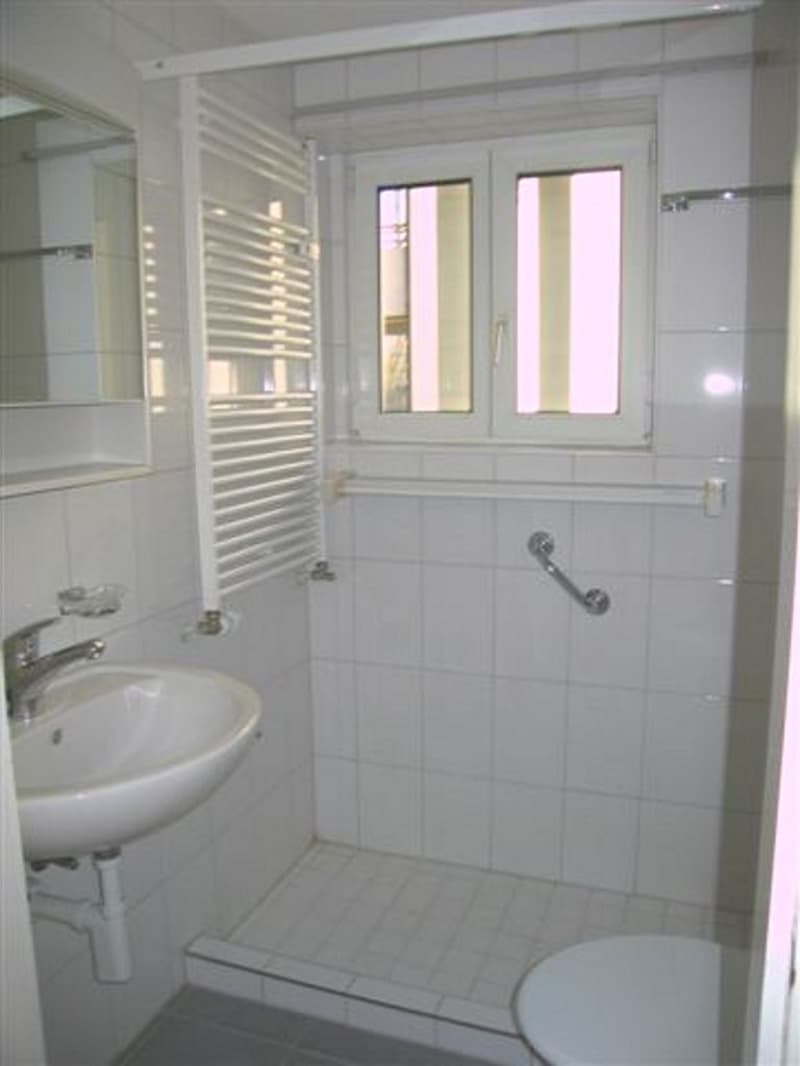 Dusche/WC mit Fenster