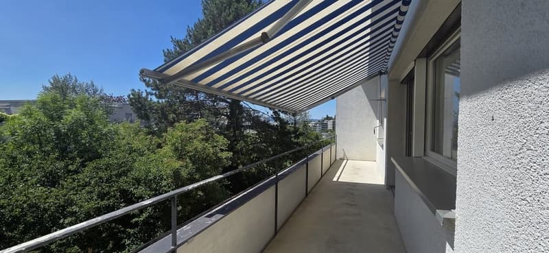 Balkon und Aussicht