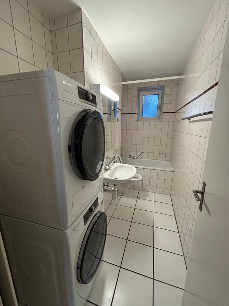 Badezimmer mit Waschturm