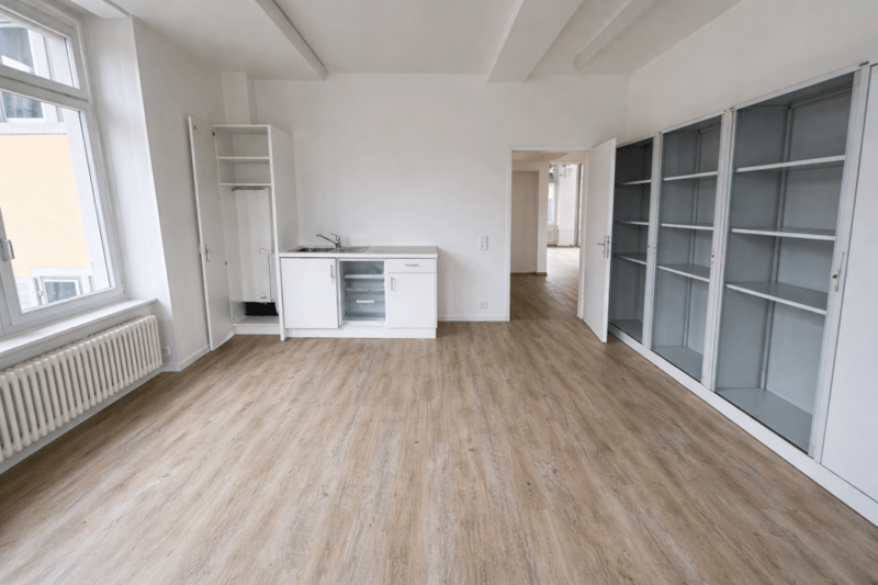 Ihre neue Gewerbefläche mit Teeküche und Seesicht (5)