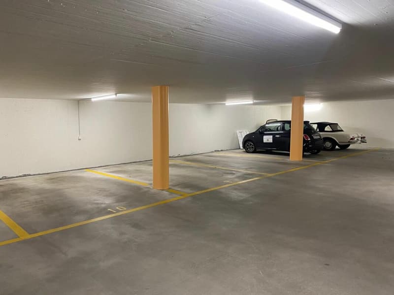 Two parking spaces for rent (1)