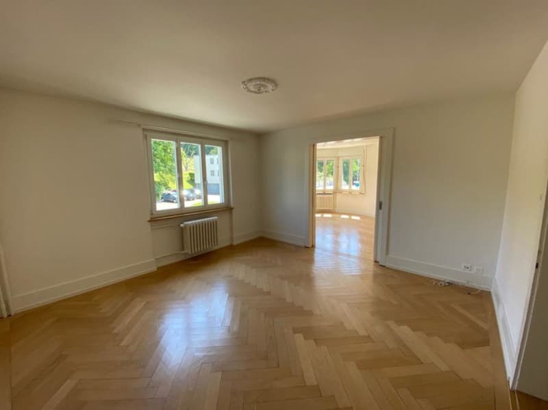 Appartement 4 pièces avec balcon dans un bel emplacement avec vue, près du zoo de Zurich (2)