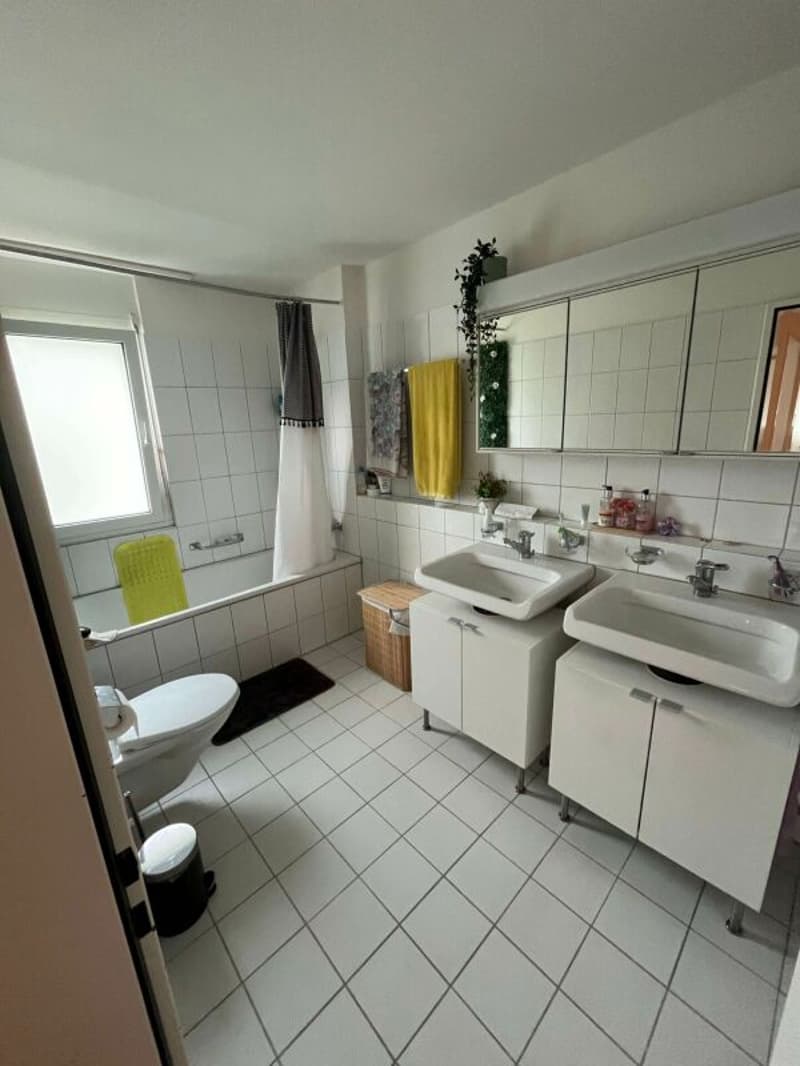 Schöne 3.5 Zimmer-Wohnung im 1. Obergeschoss (9)