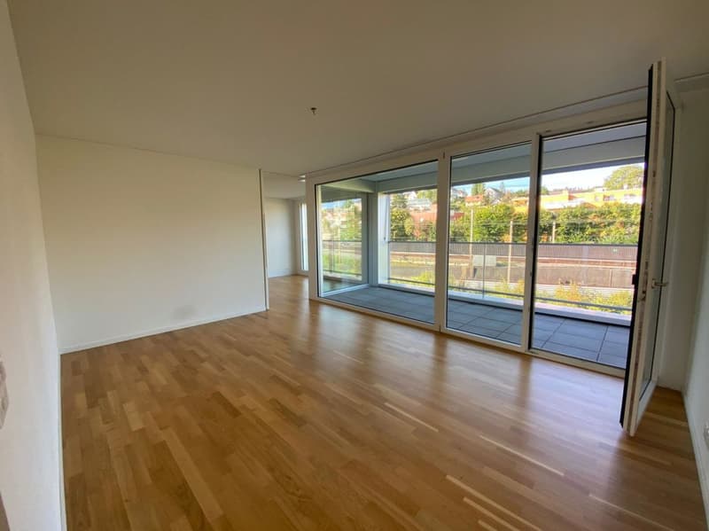 Moderne 3.5 Zimmer-Wohnung an top Lage (3)