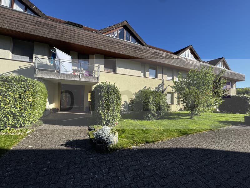 Appartement avec jardin à deux pas des écoles - Wohnung mit Garten und Sitzplatz, nur wenige Schritte von den Schulen entfernt (2)