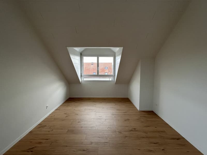 Attached house 5.5 rooms in Cronay (22)