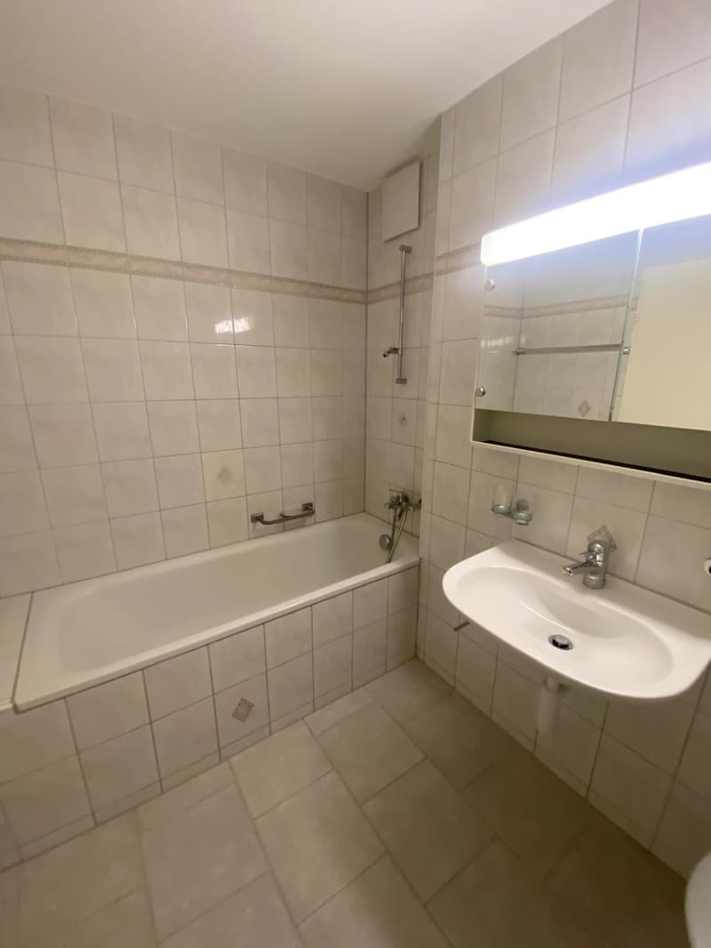 Zentrale, helle 4.5-Zimmer-Wohnung in Egnach – modern und ruhig (4)
