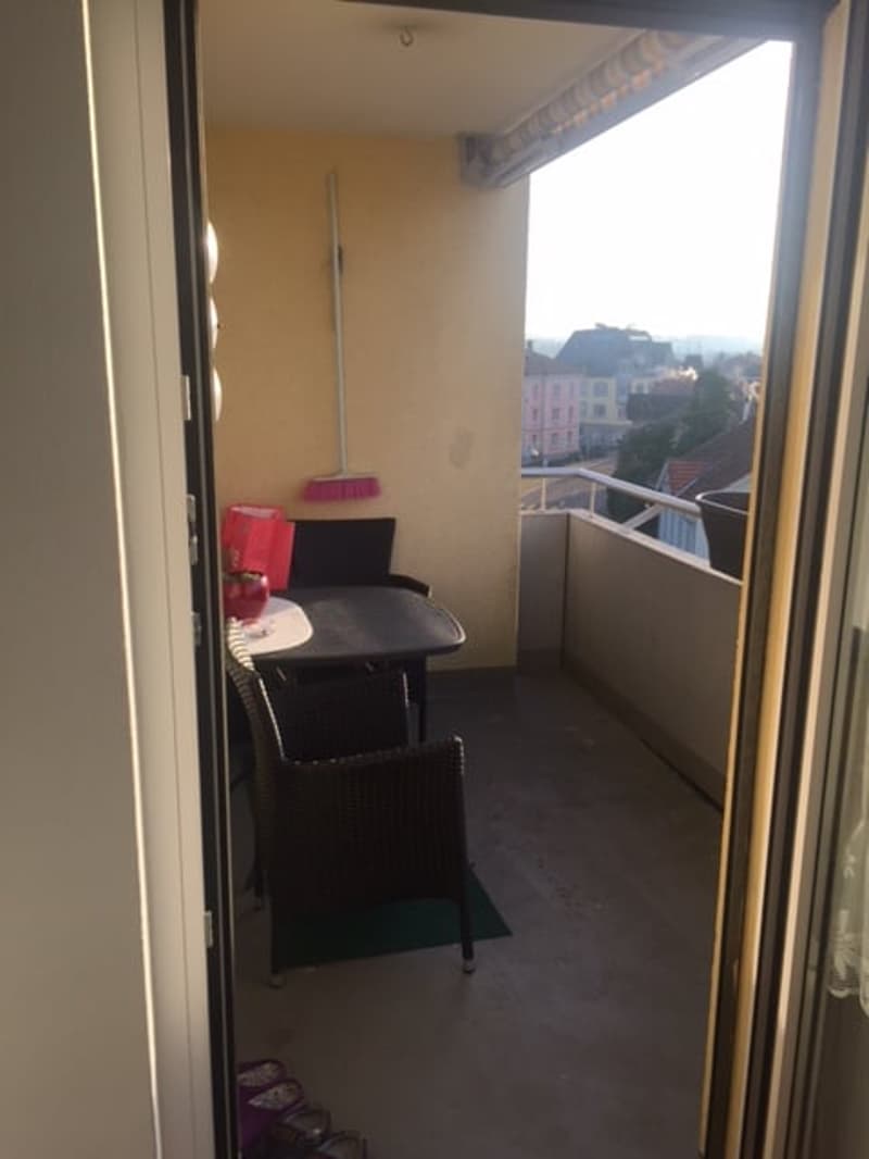 Exklusive 3.5-Zimmer-Wohnung mit Seesicht (10)