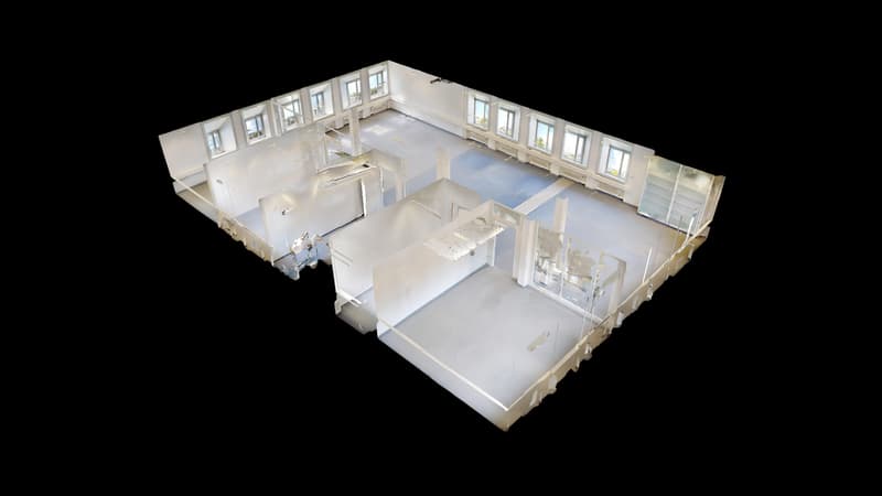 Expanded office on the 1st floor in a central location in Kloten with parking possibilities (12)