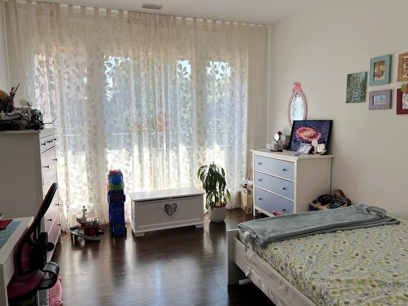 Zentral wohnen in 3.5 Zimmerwohnung im "Square" Kloten (8)