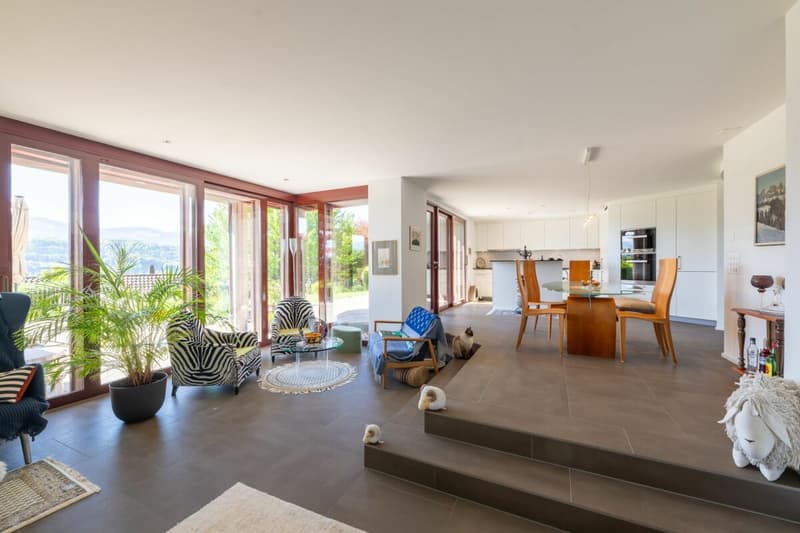 Spacious garden apartment with panoramic views and high-quality living comfort (5)
