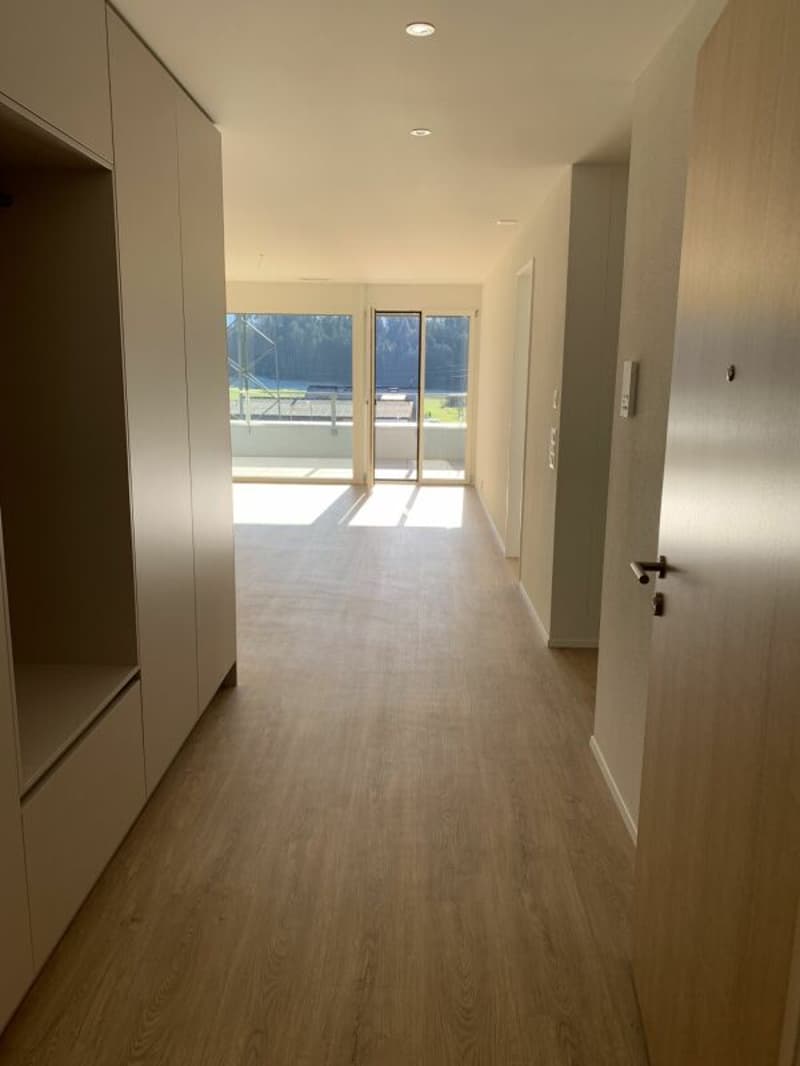 Neuwertige, moderne 2.5-Zimmer-Wohnung in der Überbauung SONNENBÜEL in Eschenbach (6)