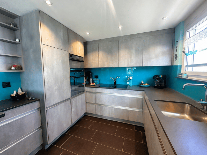 Modernisierte 4.5-Zimmer-Wohnung mit Weitsicht (1)