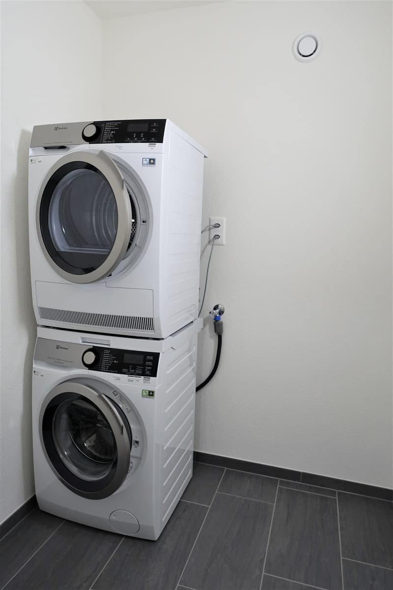Appartamento di 2,5 locali situato in centro a Winterthur (7)