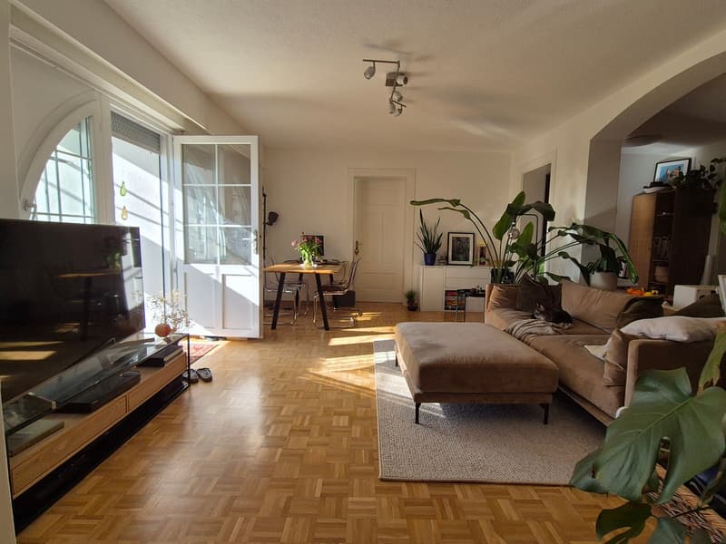 Appartement de jardin sur une rue privée avec une vue magnifique (5)