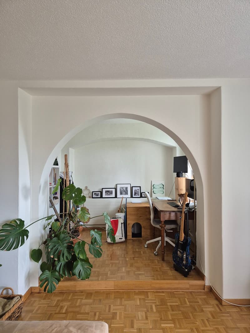 Appartement de jardin sur une rue privée avec une vue magnifique (4)