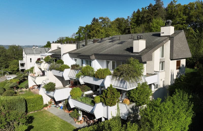 Exclusive, spacious attic apartment with a dreamy view (1)