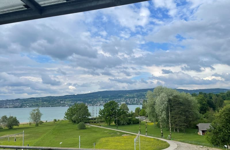 Aussicht, Terrasse und der See in Gehdistanz (2)