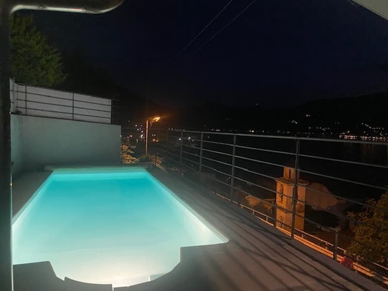 VILLA MODERNA CON BELLISSIMA VISTA LAGO DI 180 (13)