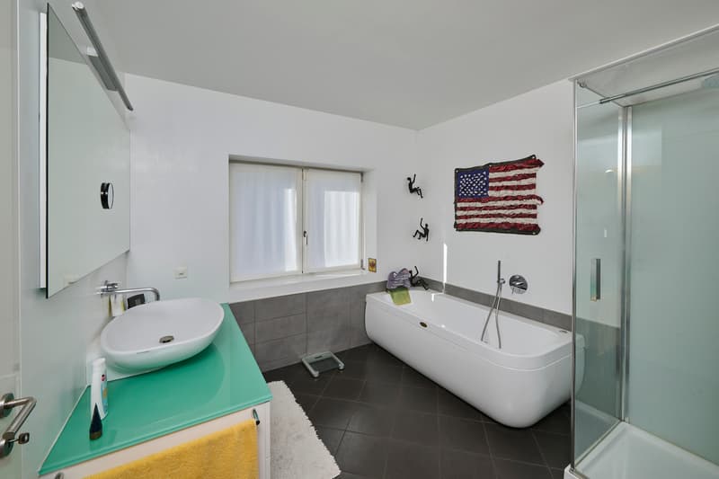 Prestigious 4.5-room apartment with lake view, just two steps from the center of Lugano (8)