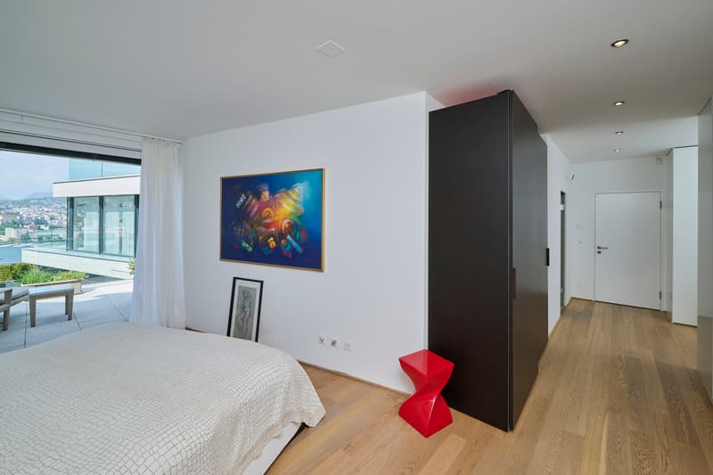 Schönes 4,5-Zimmer-Wohnung mit Seeblick in einer prestigeträchtigen Residenz (7)